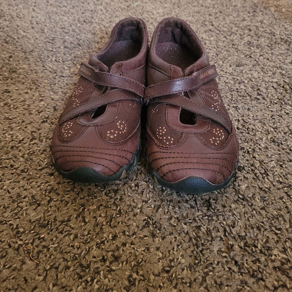 Brown Leather Skechers Shoes